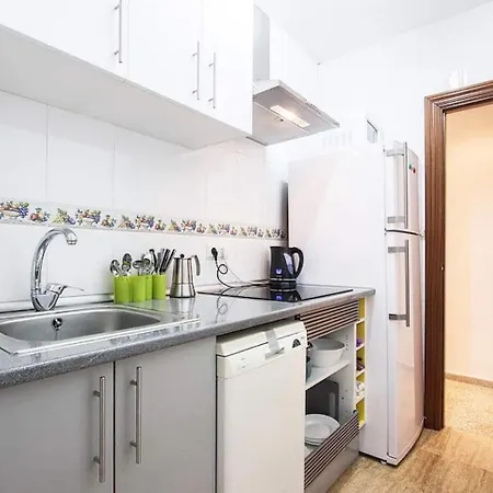 Cosy 3 Bed 200m From Wifi Alicante