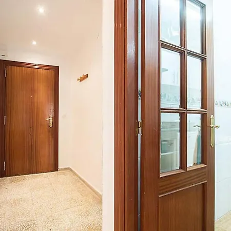 Cosy 3 Bed 200m From Wifi Appartement *