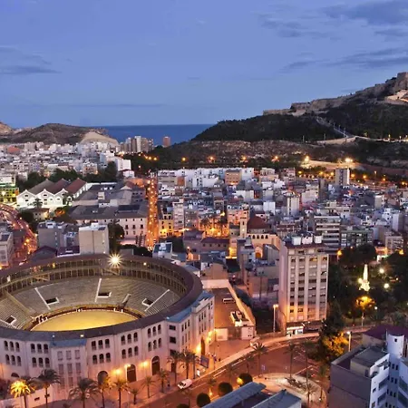 Cosy 3 Bed 200m From Wifi