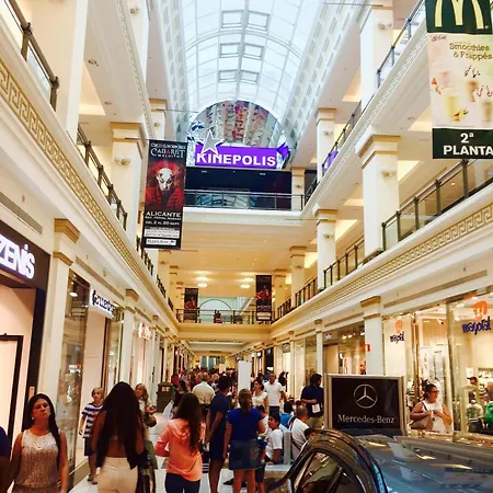 Cosy 3 Bed 200m From Wifi Alicante