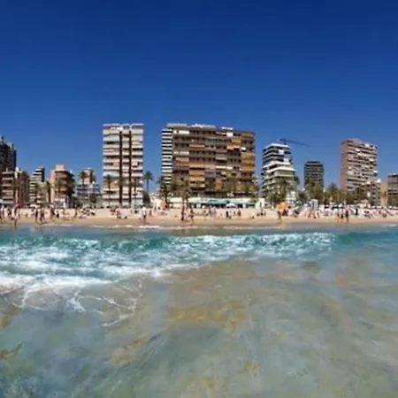 Cosy 3 Bed 200m From Wifi