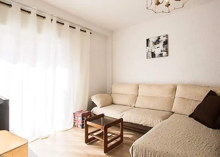 Apartament Cosy 3 Bed 200m From Wifi *