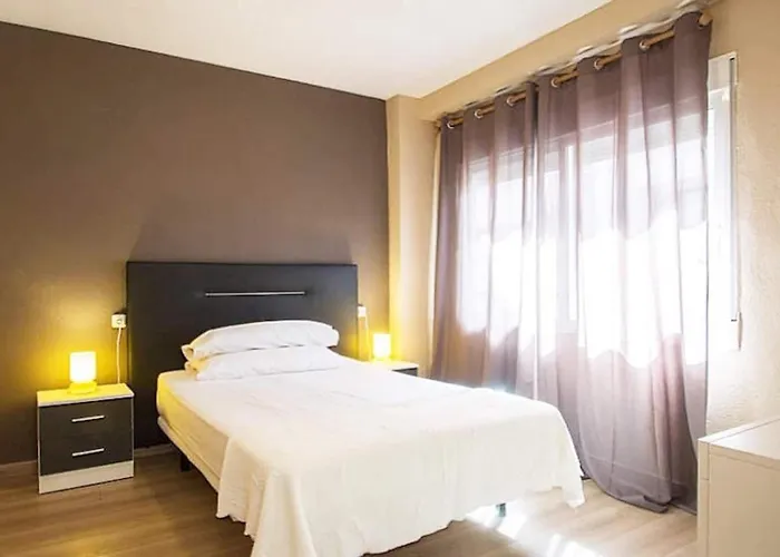 Cosy 3 Bed 200m From Wifi *