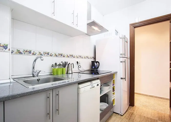 Cosy 3 Bed 200m From Wifi Alicante