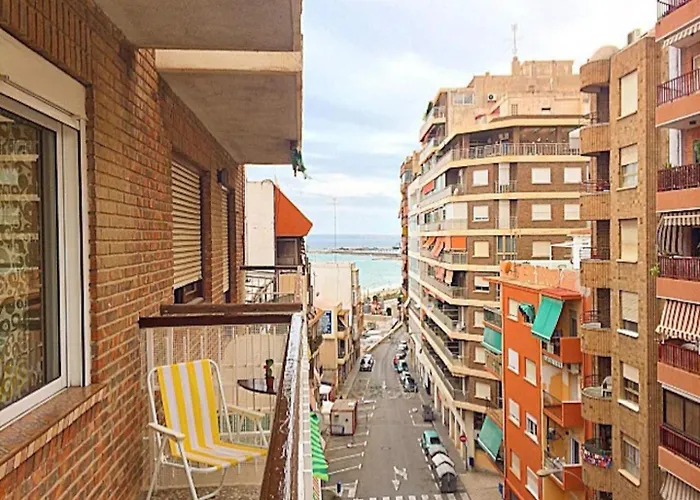 Cosy 3 Bed 200m From Wifi Alicante